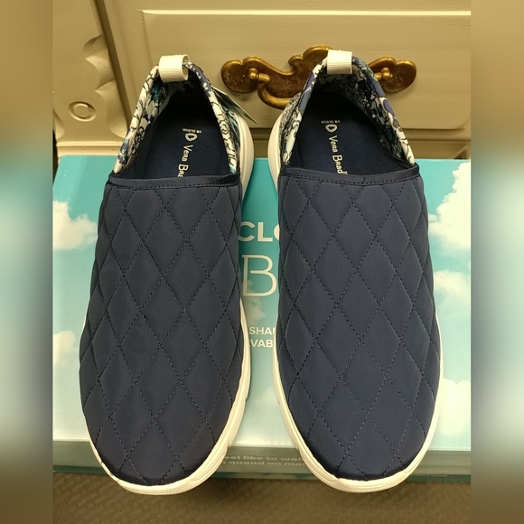 Vera Bradley VB Cloud Convertible Slip-On Shoe Women's 10 Navy Blue & Floral - Picture 12 of 16